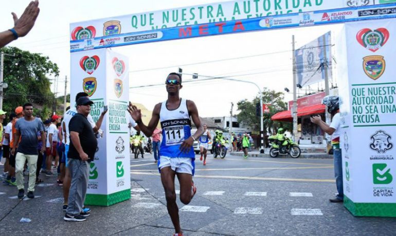Este domingo se corre la carrera San Silvestre ‘Rafael E. Guzmán’