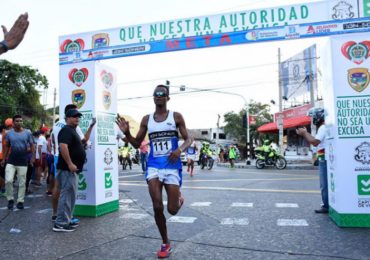 Este domingo se corre la carrera San Silvestre ‘Rafael E. Guzmán’